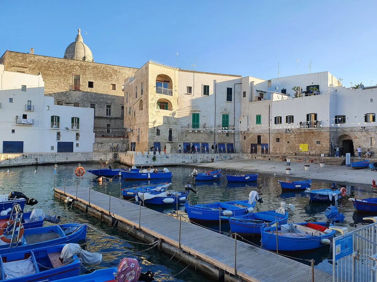 Monopoli fuori stagione: eventi, tradizioni e vita locale in inverno